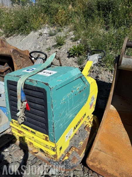 Compacteur 2019 AMMANN APH 110-95 vibroplate / 830kg: photos 1
