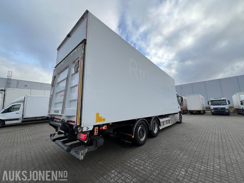 2019 Mercedes-Benz Actros 2546 Bussbygg m/sideåpning og Carrieraggregat - Camion fourgon: photos 5 2019 Mercedes-Benz Actros 2546 Bussbygg m/sideåpning og Carrieraggregat - Camion fourgon: photos 5