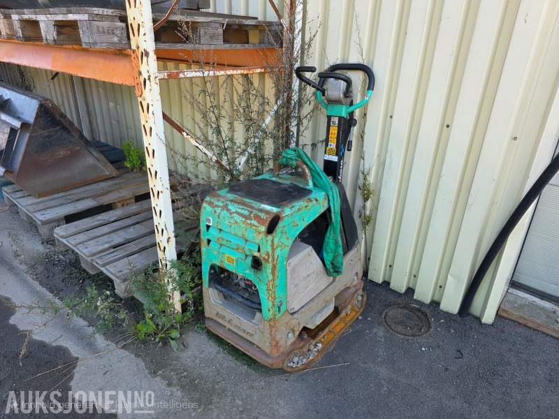 2019 Mikasa MVH-408D SZ Vibroplate med breddevinger - Compacteur: photos 2 2019 Mikasa MVH-408D SZ Vibroplate med breddevinger - Compacteur: photos 2