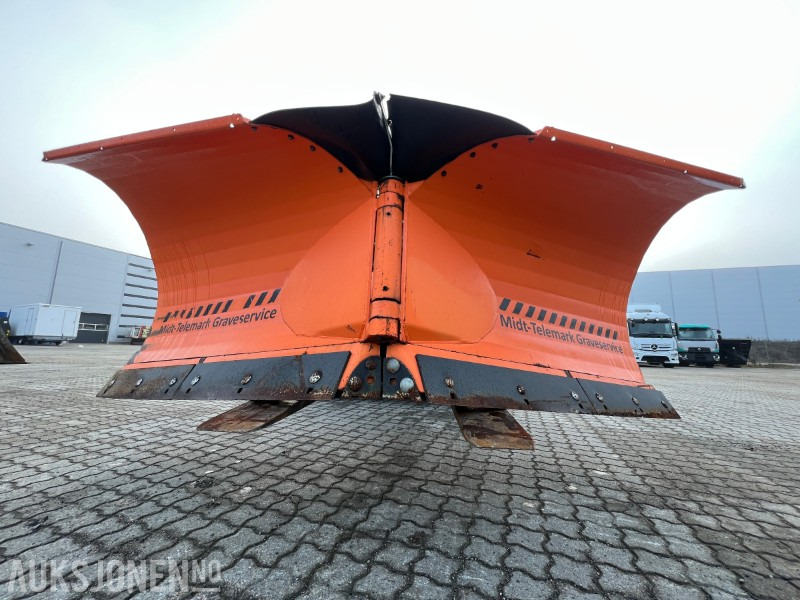 2019 PronarPUV-3300M snøskjær - Tracteur agricole: photos 3 2019 PronarPUV-3300M snøskjær - Tracteur agricole: photos 3