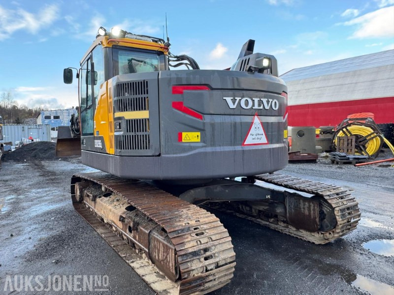Pelle sur chenille 2020 Volvo ECR 235EL Gravemaskin - S70 feste - Pusskuffe - Sentralsmøring - bunkringspumpe - Tiltrotator - Pusskuffe - Sertifisert: photos 6
