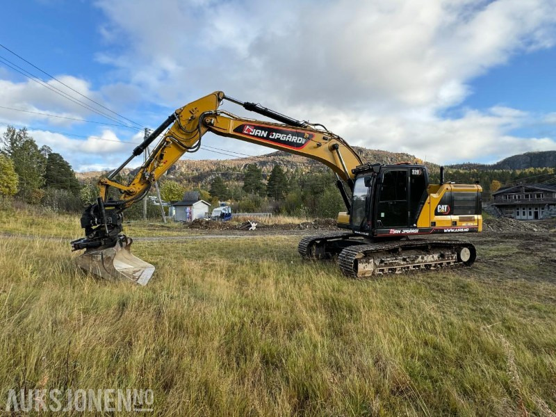 2021 Cat 320 NG - CAT rototilt - Grave/Renskeskuff - Leica GPS - 2749T - Pelle: photos 1 2021 Cat 320 NG - CAT rototilt - Grave/Renskeskuff - Leica GPS - 2749T - Pelle: photos 1