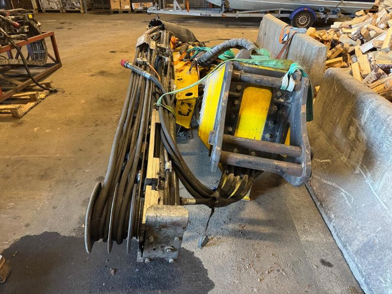 2022 Boretårn for gravemaskin – Kombifeste S60/S70 – Med COP 2238HD+ borhammer - Foreuse: photos 5 2022 Boretårn for gravemaskin – Kombifeste S60/S70 – Med COP 2238HD+ borhammer - Foreuse: photos 5