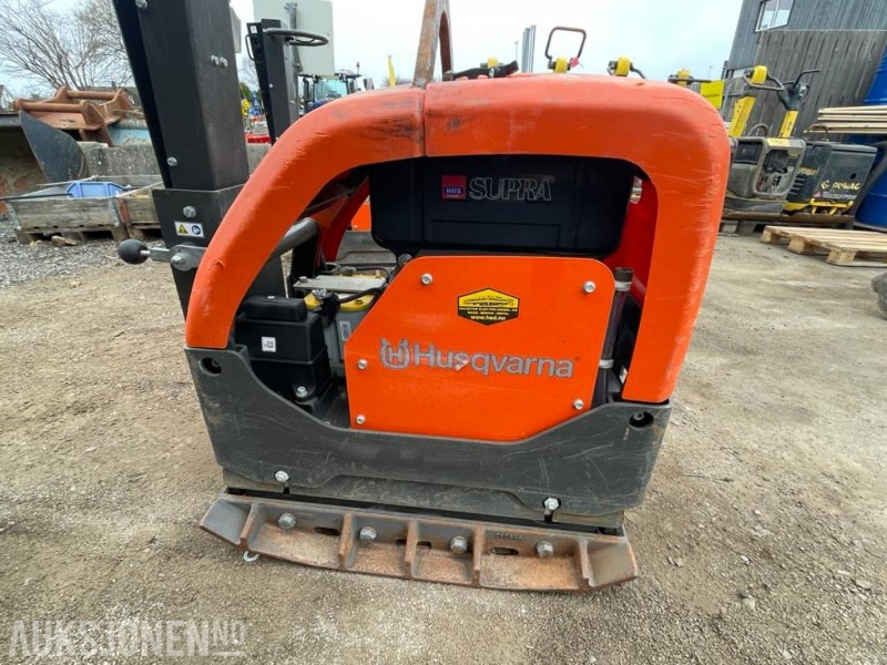 2023 Husqvarna LG 504 Vibroplate - Diesel - 470 kg. - 54 timer. - Compacteur: photos 1 2023 Husqvarna LG 504 Vibroplate - Diesel - 470 kg. - 54 timer. - Compacteur: photos 1