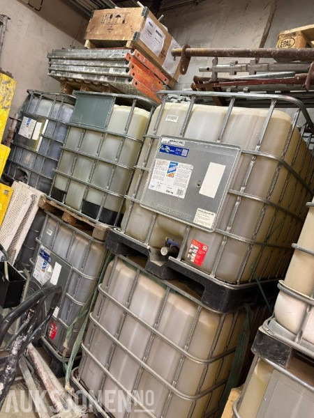 2023 Mapei grout tech w system / mapei grouttech 500 - L'équipement de construction: photos 1 2023 Mapei grout tech w system / mapei grouttech 500 - L'équipement de construction: photos 1