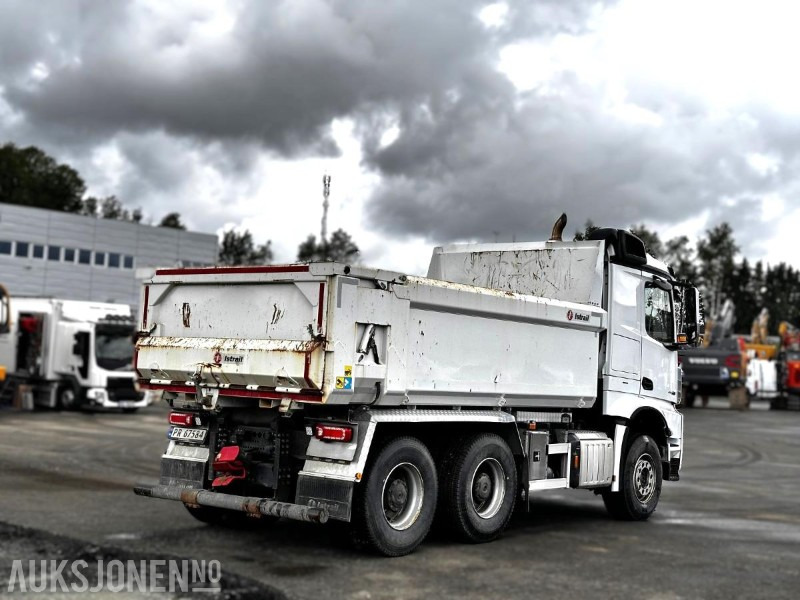 2023 Mercedes-Benz Arocs tippbil m/ Istrail tippkasse – 53 374 km - Camion benne: photos 5 2023 Mercedes-Benz Arocs tippbil m/ Istrail tippkasse – 53 374 km - Camion benne: photos 5