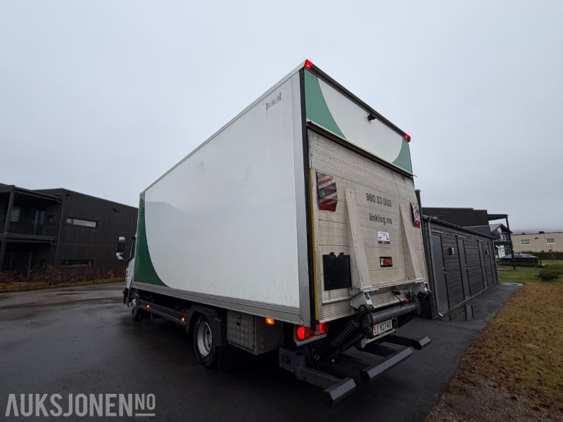 2023 Mercedes-Benz Atego 818 kjøpt ny i Norge - Baklem - 266855 km - Camion fourgon: photos 4 2023 Mercedes-Benz Atego 818 kjøpt ny i Norge - Baklem - 266855 km - Camion fourgon: photos 4