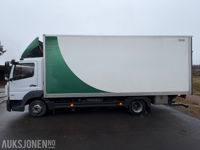 2023 Mercedes-Benz Atego 818 kjøpt ny i Norge - Baklem - 266855 km - Camion fourgon: photos 3 2023 Mercedes-Benz Atego 818 kjøpt ny i Norge - Baklem - 266855 km - Camion fourgon: photos 3