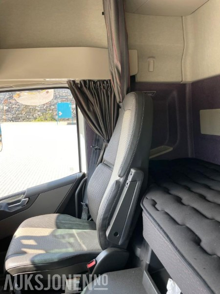 Camion fourgon 2023 Volvo FM330 SKAPBIL ARKA 18 PALLER SKAP MED FULL SIDEÅPNING: photos 7