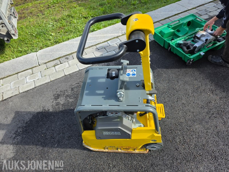 2023 Wacker Neuson DPU3750 Vibroplate 265kg - 4,2kW - 40 arbeidstimer - Compacteur: photos 2 2023 Wacker Neuson DPU3750 Vibroplate 265kg - 4,2kW - 40 arbeidstimer - Compacteur: photos 2