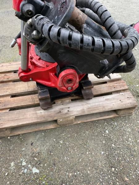 2012 Indexator RT60B S70/S70 Tiltrotator - Accessoire pour Engins de chantier: photos 3 2012 Indexator RT60B S70/S70 Tiltrotator - Accessoire pour Engins de chantier: photos 3
