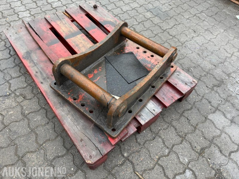 2015 S60 feste - Accessoire pour Engins de chantier: photos 1 2015 S60 feste - Accessoire pour Engins de chantier: photos 1