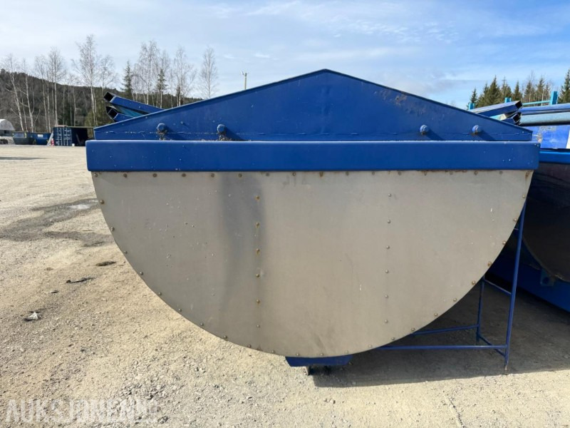 Asfaltkasse til å skru på tippbil med luftstyrt tak og giljotinluke lengde 437 cm - Camion: photos 2 Asfaltkasse til å skru på tippbil med luftstyrt tak og giljotinluke lengde 437 cm - Camion: photos 2