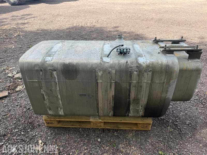 Scania 750 L Dieseltank - Camion: photos 5 Scania 750 L Dieseltank - Camion: photos 5