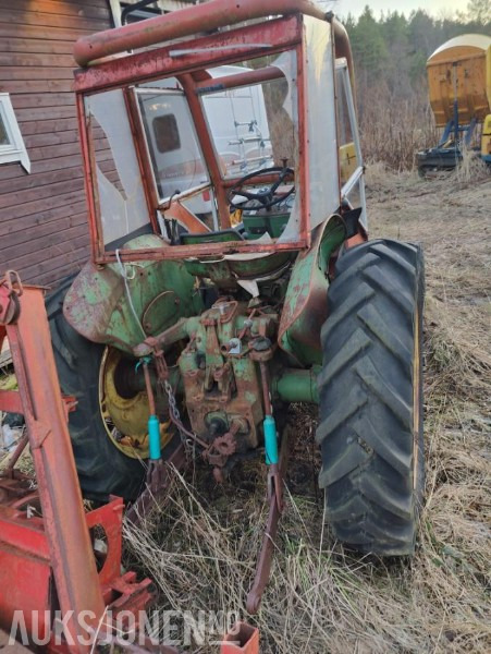 John Deere 510 traktor prosjekt - Tracteur agricole: photos 4 John Deere 510 traktor prosjekt - Tracteur agricole: photos 4