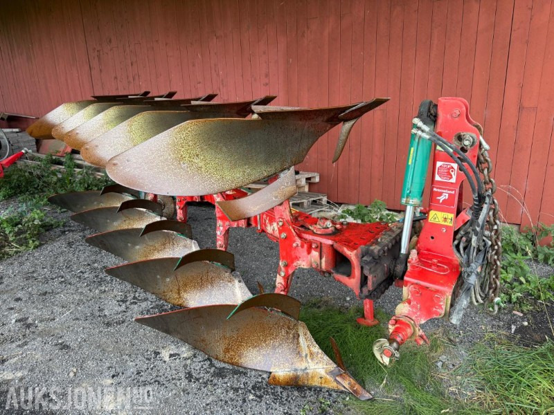 2001 Kverneland LS 80 Plog - Machine agricole: photos 1 2001 Kverneland LS 80 Plog - Machine agricole: photos 1