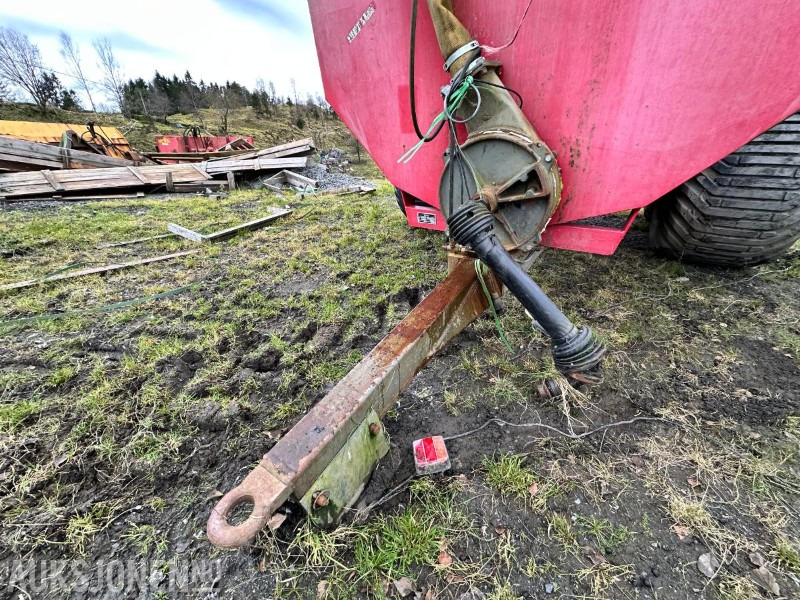 Machine agricole 2005 MOI BG 8 Gjødselvogn m/Vogelsang spreder: photos 10