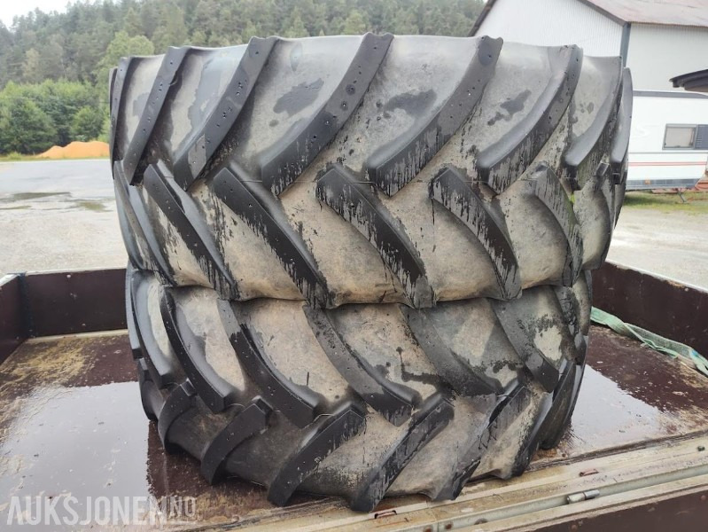 2011 Dekk 650/65-38 Traktordekk - Machine agricole: photos 1 2011 Dekk 650/65-38 Traktordekk - Machine agricole: photos 1