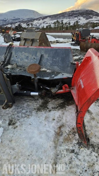 2011 Multiplog MP5000 - klappvinge skjær - Machine agricole: photos 3 2011 Multiplog MP5000 - klappvinge skjær - Machine agricole: photos 3