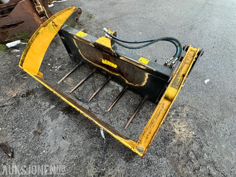 2011 Tanco Rundballedeler I70 - maks rundballe størrelse: B = 1,3 m - Ø 1,35 m - Machine agricole: photos 4 2011 Tanco Rundballedeler I70 - maks rundballe størrelse: B = 1,3 m - Ø 1,35 m - Machine agricole: photos 4