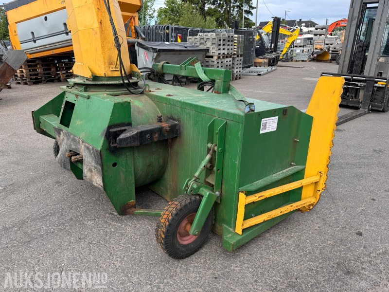 2020 Nordec ATP260 – Totrinns snøfreser m/hydraulisk sving, nedbrekk og vendbart drag - Machine agricole: photos 4 2020 Nordec ATP260 – Totrinns snøfreser m/hydraulisk sving, nedbrekk og vendbart drag - Machine agricole: photos 4