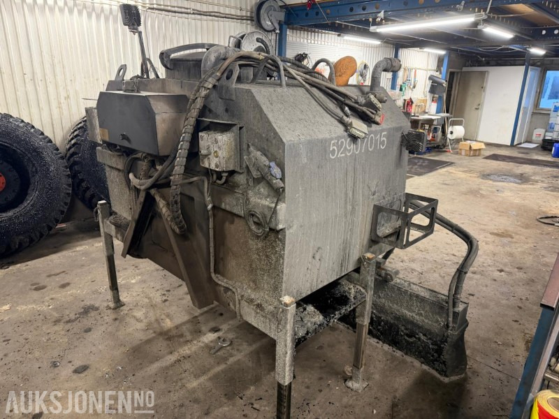 2022 Swemco TC 800 TU traktorsprøyte / Limsprøyte - Machine agricole: photos 4 2022 Swemco TC 800 TU traktorsprøyte / Limsprøyte - Machine agricole: photos 4