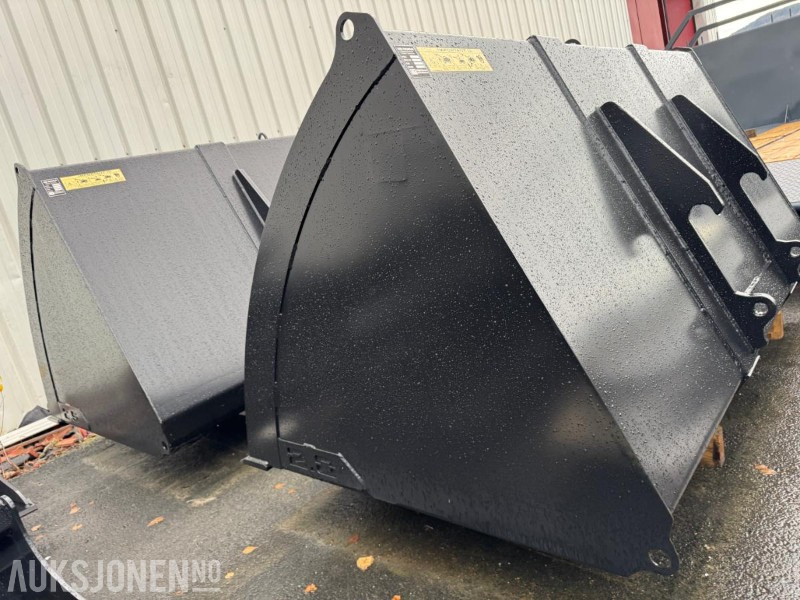 2025 ANDRAVA 2 m3 traktorskuffe - Machine agricole: photos 1 2025 ANDRAVA 2 m3 traktorskuffe - Machine agricole: photos 1