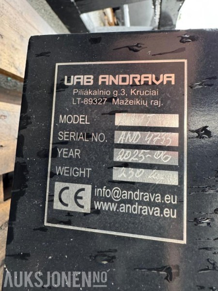 2025 Andrava rundballeklype for traktor - Machine agricole: photos 4 2025 Andrava rundballeklype for traktor - Machine agricole: photos 4