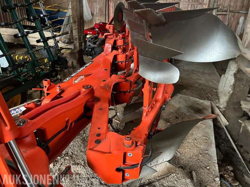 KUHN Vari-Master Vendeplog - Machine agricole: photos 4 KUHN Vari-Master Vendeplog - Machine agricole: photos 4
