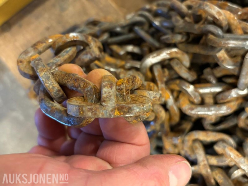 Kjettingsett 2stk 460/85 R38 - Machine agricole: photos 5 Kjettingsett 2stk 460/85 R38 - Machine agricole: photos 5