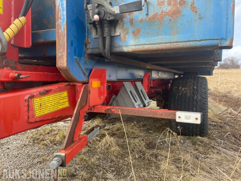 Pronar T185 Krokløft henger Med tippkasse - Machine agricole: photos 5 Pronar T185 Krokløft henger Med tippkasse - Machine agricole: photos 5