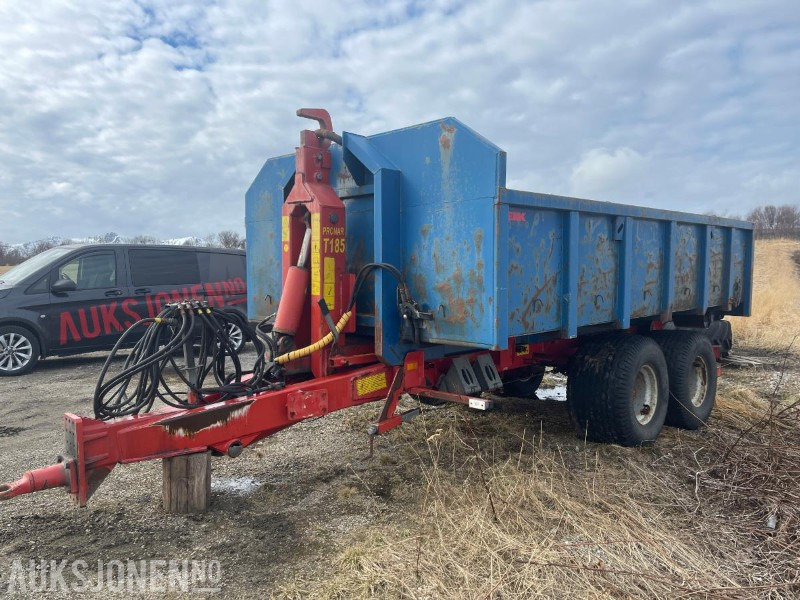 Pronar T185 Krokløft henger Med tippkasse - Machine agricole: photos 1 Pronar T185 Krokløft henger Med tippkasse - Machine agricole: photos 1