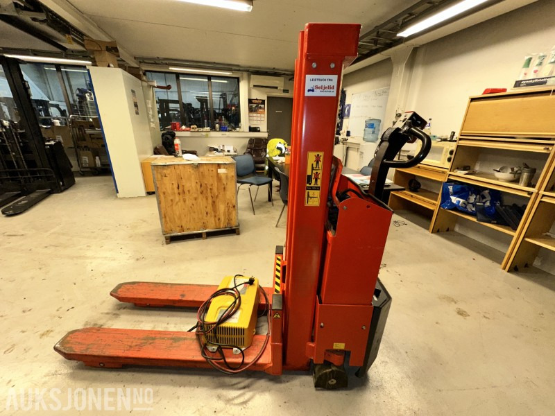 2012 Logitrans Logiflex Maxi elektrisk stabler (SELF 1002/2050) – Sertifisert - trenger nytt batteri - Matériel de manutention: photos 2 2012 Logitrans Logiflex Maxi elektrisk stabler (SELF 1002/2050) – Sertifisert - trenger nytt batteri - Matériel de manutention: photos 2