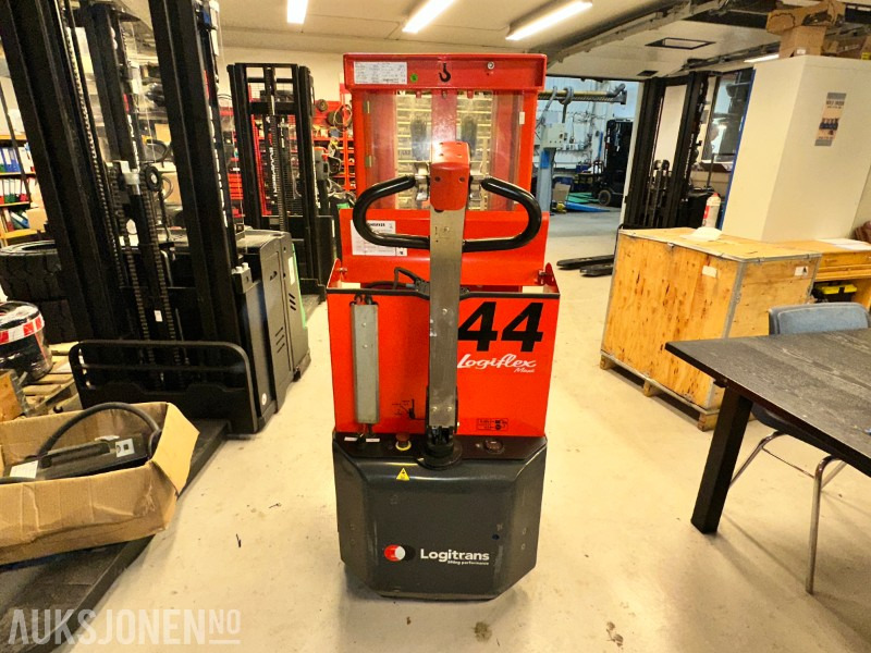 2012 Logitrans Logiflex Maxi elektrisk stabler (SELF 1002/2050) – Sertifisert - trenger nytt batteri - Matériel de manutention: photos 4 2012 Logitrans Logiflex Maxi elektrisk stabler (SELF 1002/2050) – Sertifisert - trenger nytt batteri - Matériel de manutention: photos 4