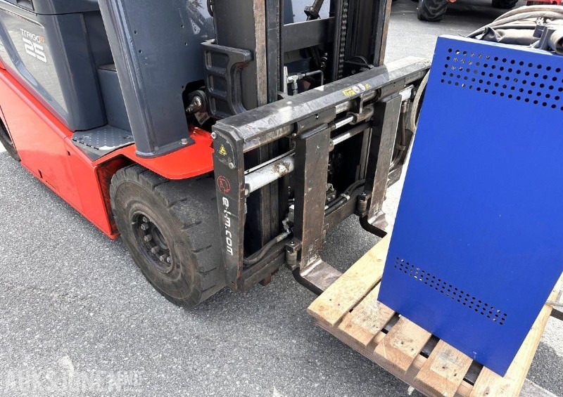 2014 Toyota 8FBMKT25 – 2,5T elektrisk gaffeltruck - Matériel de manutention: photos 5 2014 Toyota 8FBMKT25 – 2,5T elektrisk gaffeltruck - Matériel de manutention: photos 5