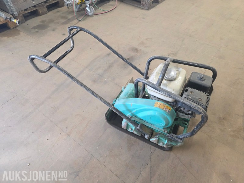 Mikasa MVC-T90HVAS Vibroplate - Compacteur: photos 4 Mikasa MVC-T90HVAS Vibroplate - Compacteur: photos 4