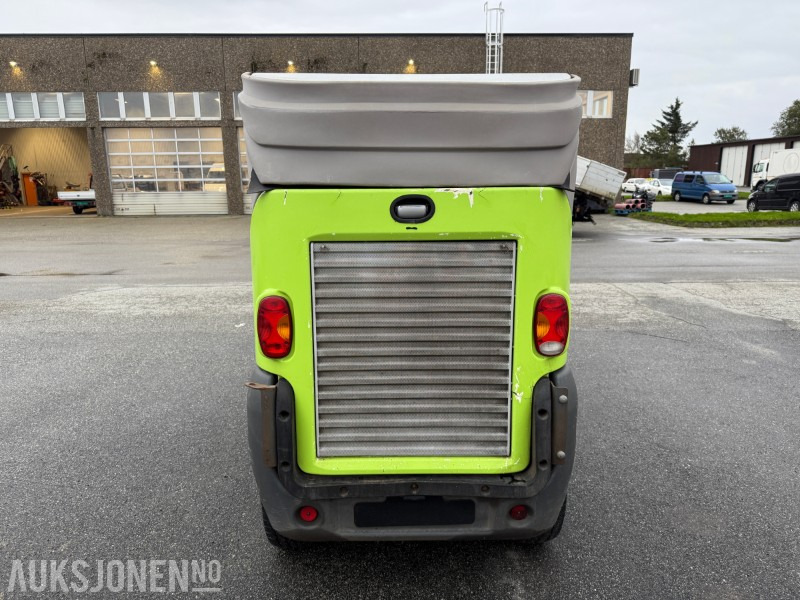 2007 Mathieu Azura Concept feiemaskin – Cummins motor, funksjonstestet - Véhicule de voirie/ Spécial: photos 5 2007 Mathieu Azura Concept feiemaskin – Cummins motor, funksjonstestet - Véhicule de voirie/ Spécial: photos 5