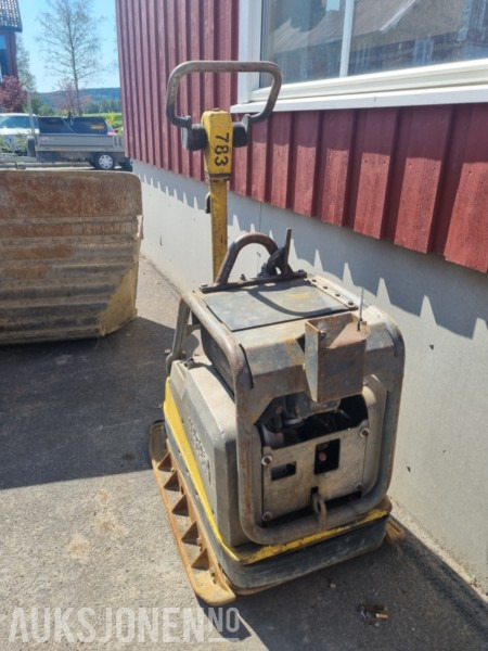 Wacker Neuson DPU 65/55 vibroplate - Compacteur: photos 3 Wacker Neuson DPU 65/55 vibroplate - Compacteur: photos 3