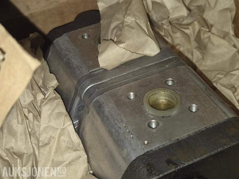 Zetor deler / delelager - Tracteur agricole: photos 2 Zetor deler / delelager - Tracteur agricole: photos 2