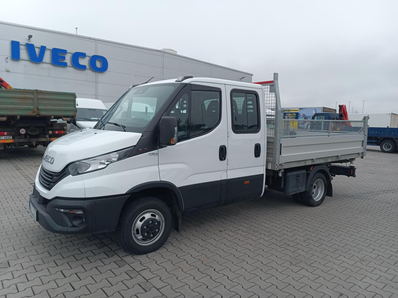 IVECO Daily 50 C 16H3.0 DK - Utilitaire benne: photos 1 IVECO Daily 50 C 16H3.0 DK - Utilitaire benne: photos 1