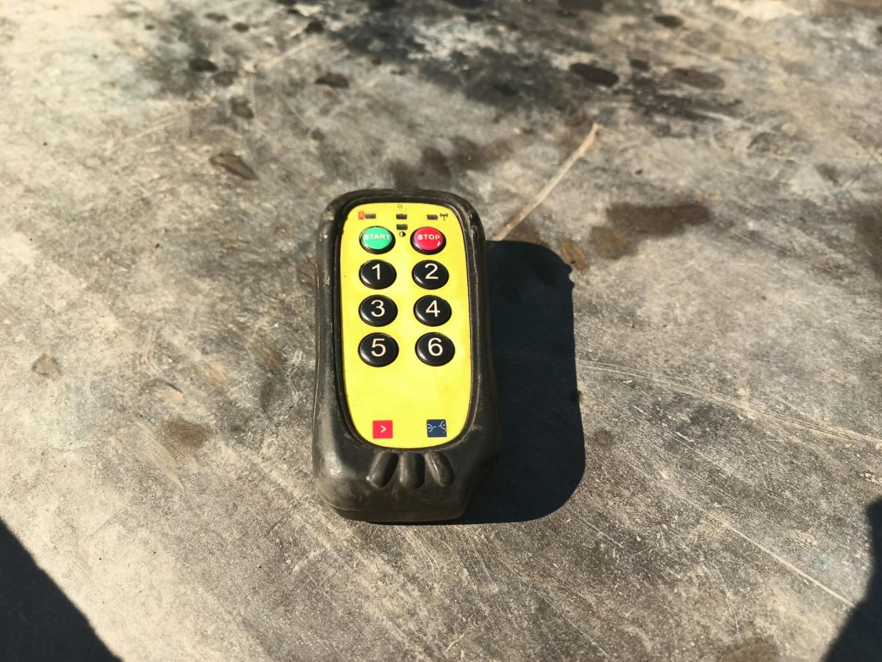 MERCEDES-BENZ Atego 1323 L - Camion fourgon: photos 3 MERCEDES-BENZ Atego 1323 L - Camion fourgon: photos 3