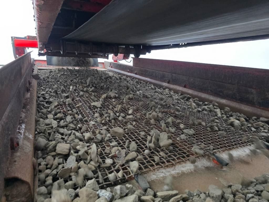 Crible Finlay 683: photos 17 Crible Finlay 683: photos 17