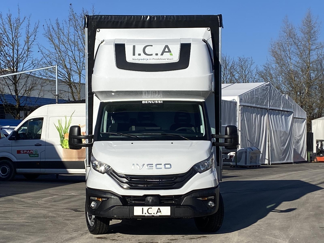 Utilitaire rideaux coulissants (PLSC) neuf IVECO DAILY 35S18HP  D30C | PRITSCHE PLANE + SCHLAFKABINE + LADERAMPE: photos 33