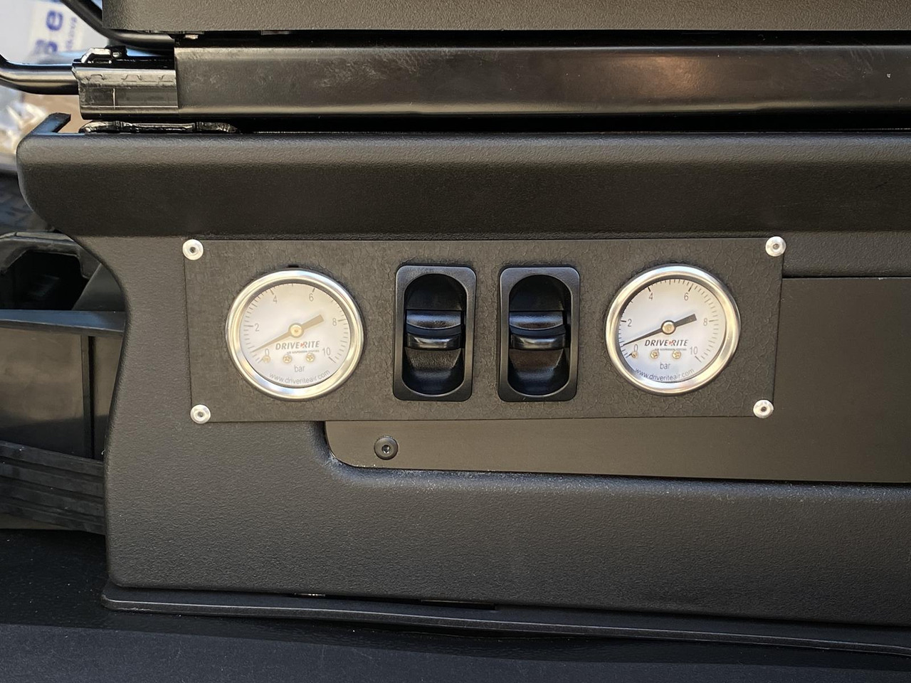 Utilitaire rideaux coulissants (PLSC) neuf IVECO DAILY 35S18HP  D30C | PRITSCHE PLANE + SCHLAFKABINE + LADERAMPE: photos 24