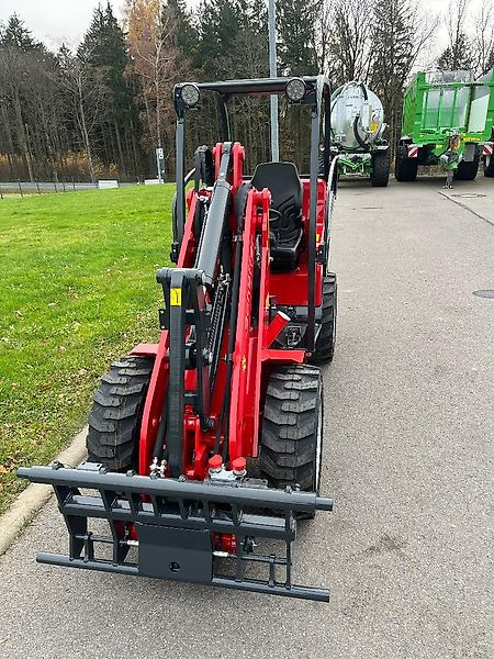 Schäffer 2028 SLT - Valet de ferme: photos 3 Schäffer 2028 SLT - Valet de ferme: photos 3