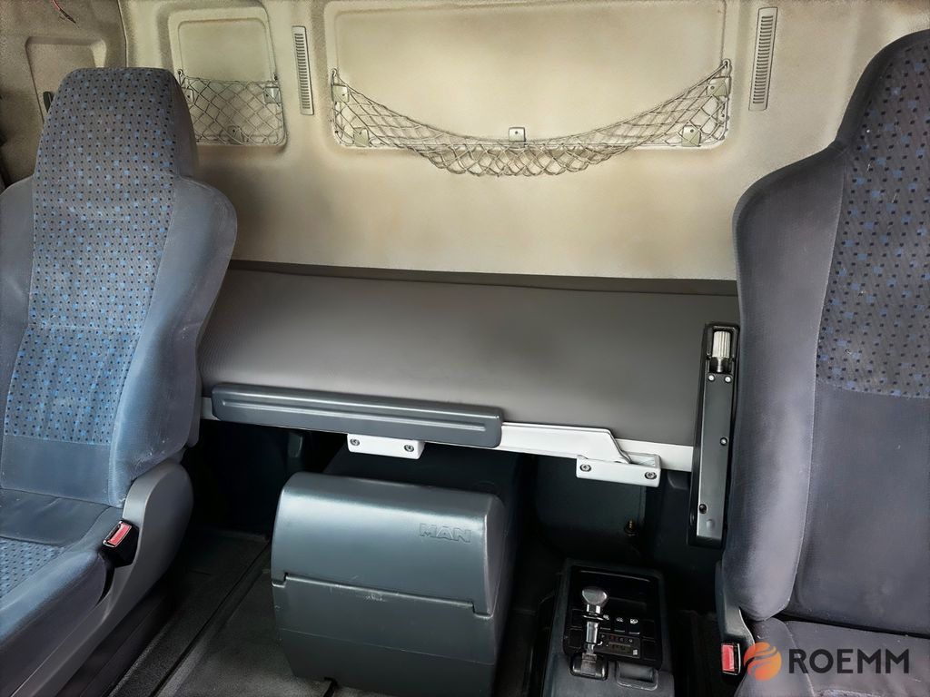 Tracteur routier MAN TGA 18.400 BLS * TOP Zustand * MAN TGA 18.400 BLS * TOP Zustand *: photos 17 Tracteur routier MAN TGA 18.400 BLS * TOP Zustand * MAN TGA 18.400 BLS * TOP Zustand *: photos 17