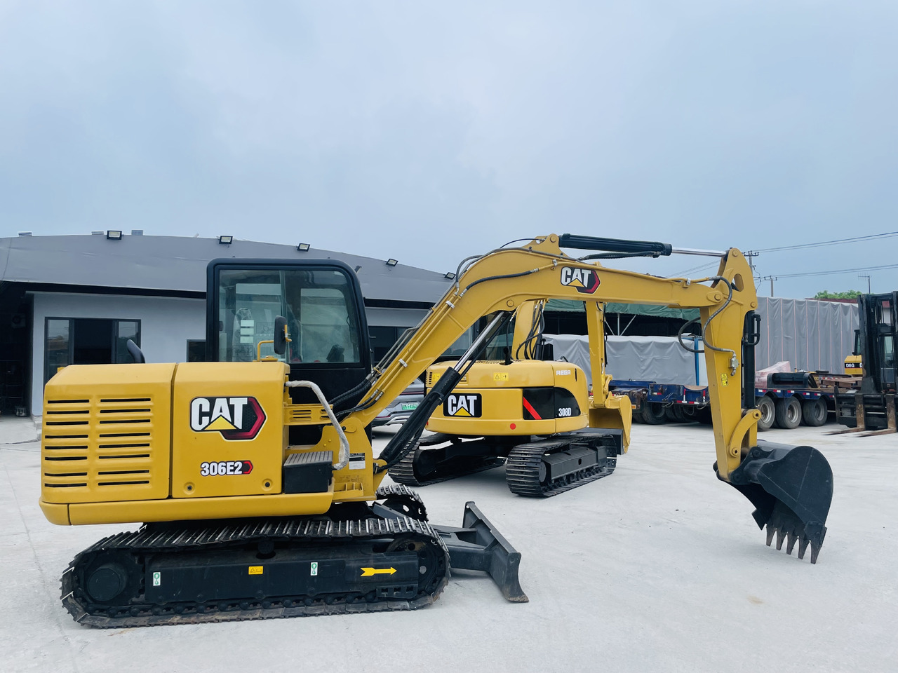 Caterpillar 306 Used Excavator 306E 306E2 6 Ton Mini Excavator Doosan DH55 DH60 DX60 Hyundai 60 High Quality Excavators on Sale - Mini pelle: photos 3 Caterpillar 306 Used Excavator 306E 306E2 6 Ton Mini Excavator Doosan DH55 DH60 DX60 Hyundai 60 High Quality Excavators on Sale - Mini pelle: photos 3