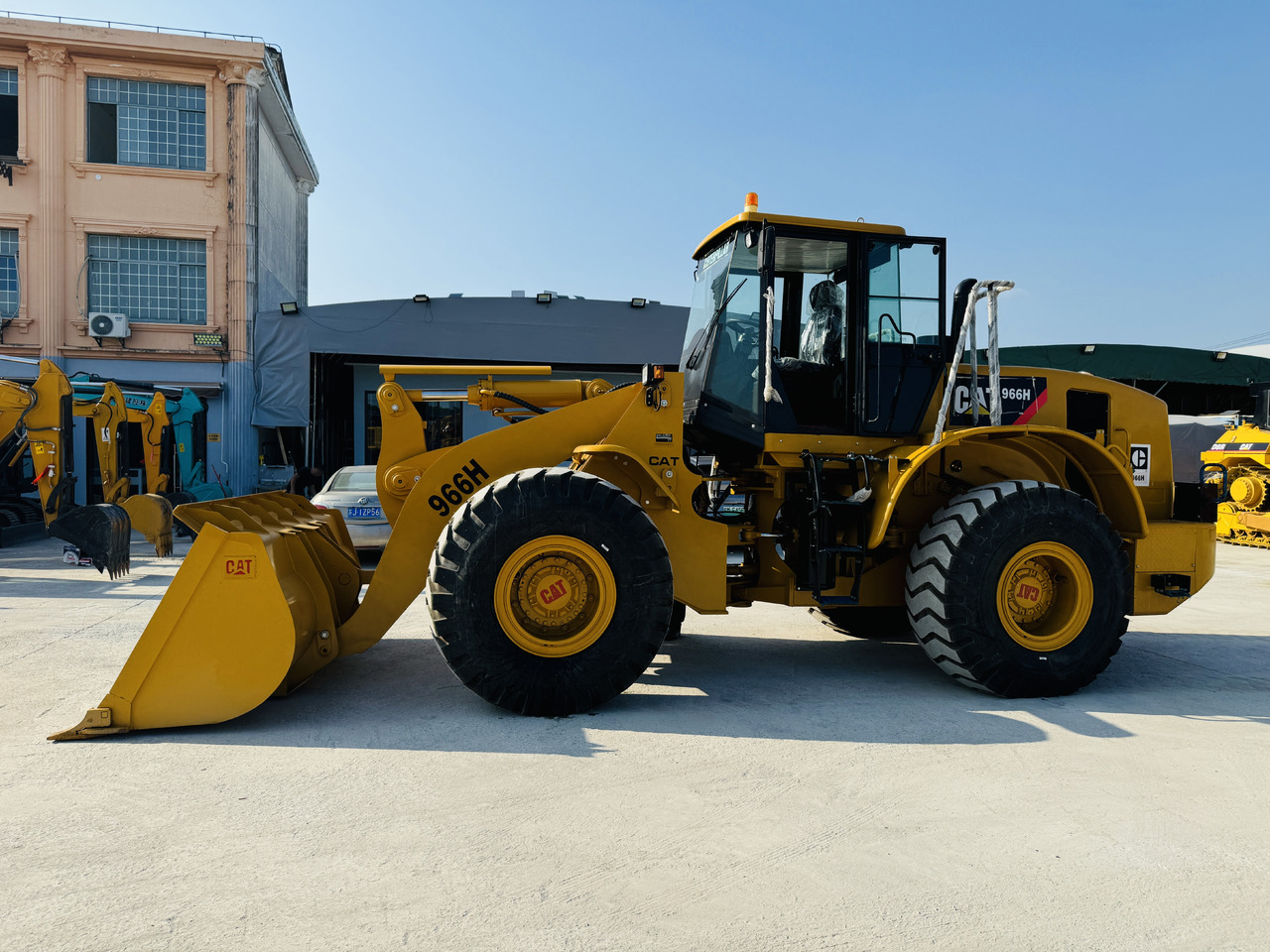 Caterpillar 966 Wheel Loader CAT 966H 966G 966F 6 Ton Used Loaders in Good Quality - Chargeuse sur pneus: photos 4 Caterpillar 966 Wheel Loader CAT 966H 966G 966F 6 Ton Used Loaders in Good Quality - Chargeuse sur pneus: photos 4