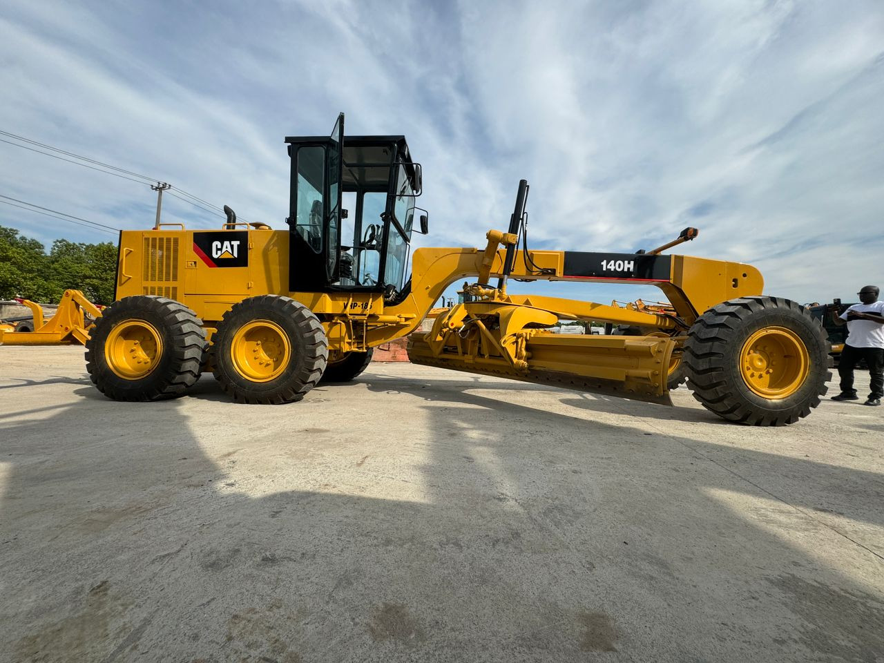 Caterpillar CAT 140 140H 140K Used Grader Secondhand Motor Grader in High Quality - Niveleuse: photos 4 Caterpillar CAT 140 140H 140K Used Grader Secondhand Motor Grader in High Quality - Niveleuse: photos 4