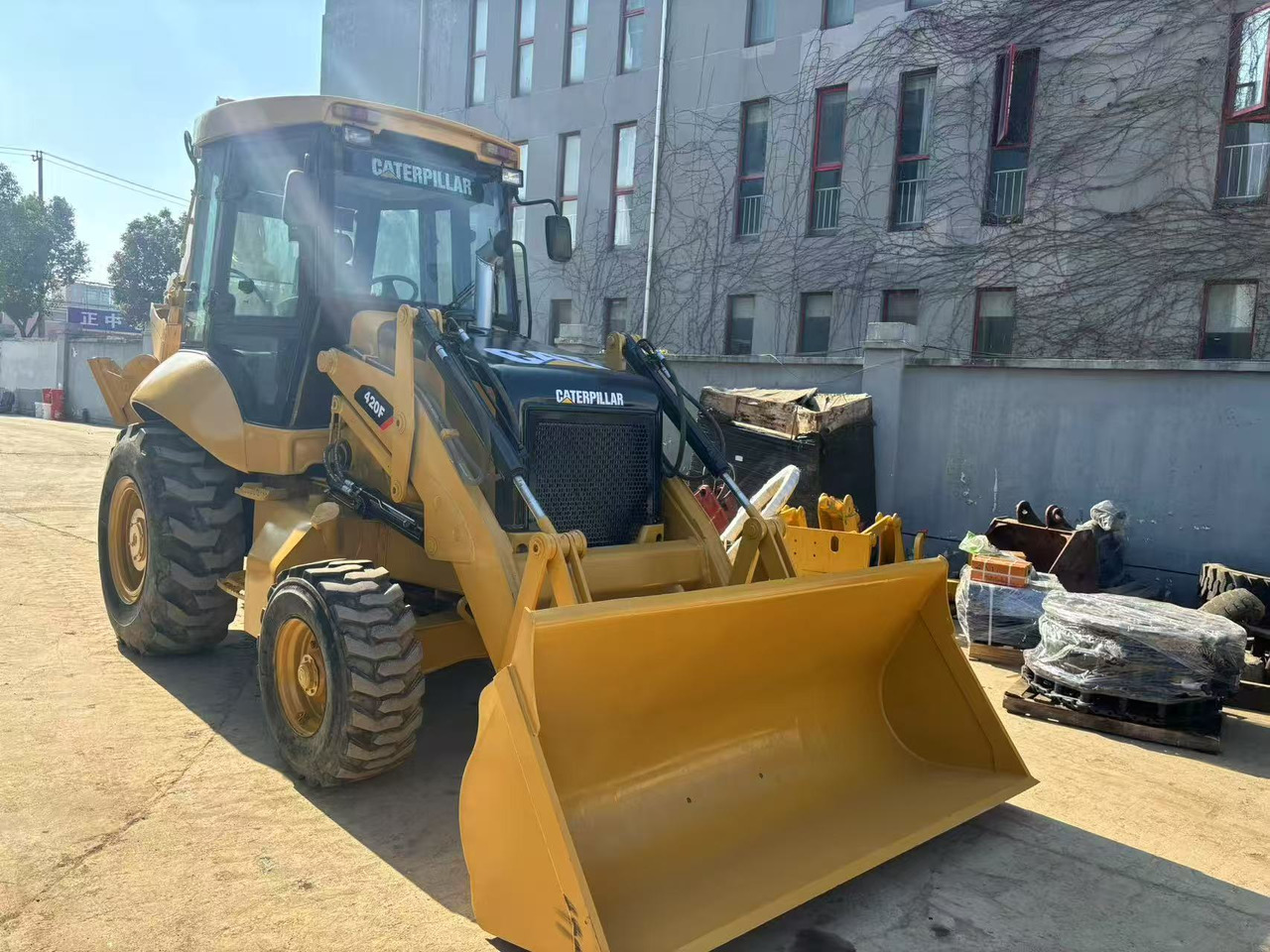 Caterpillar New Or Used CAT 420 Backhoe Loader CAT 420 420F JCB 3CX 4CX Backhoe Loaders in Good Quality - Tractopelle: photos 4 Caterpillar New Or Used CAT 420 Backhoe Loader CAT 420 420F JCB 3CX 4CX Backhoe Loaders in Good Quality - Tractopelle: photos 4